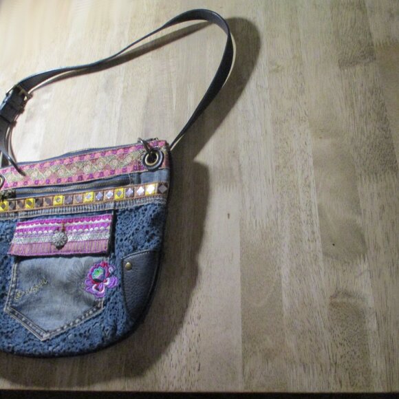 π Desigual Boho Crossbody Bag πΈβ¨ - Picture 14 of 16